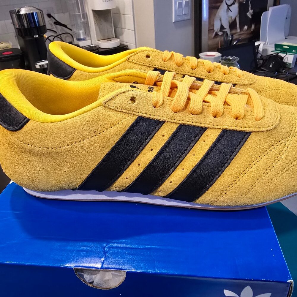 Adidas originals Women's Taekwondo Lace W Yellow Core Gum JS1461 Sneakers Size 8